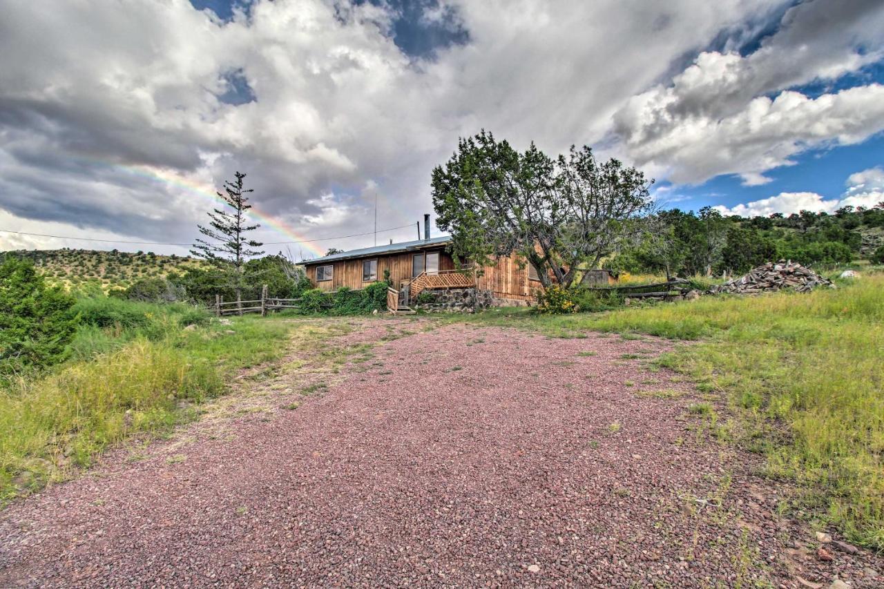 Peaceful Ranch Cabin, 3 Mi To Becker Lake! Springerville المظهر الخارجي الصورة